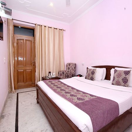 Chandīgarh Oyo 6463 Hotel Dove מראה חיצוני תמונה