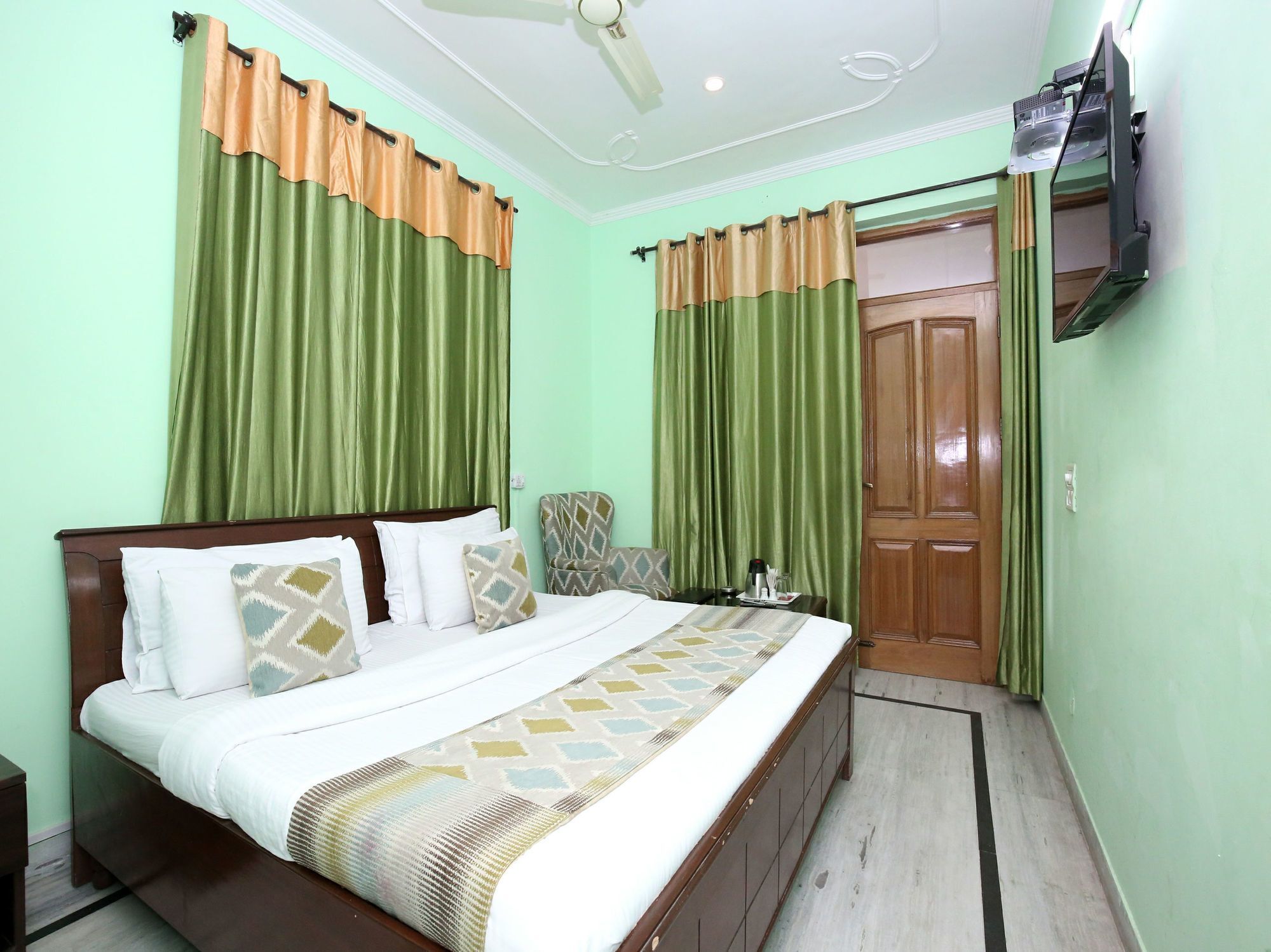 Chandīgarh Oyo 6463 Hotel Dove מראה חיצוני תמונה